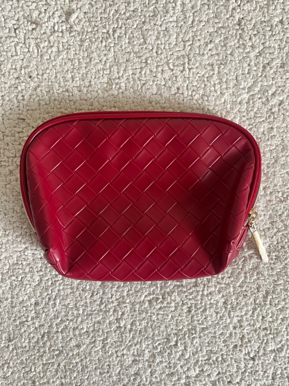 Textured Red Cosmetic Pouch‎ with Gold Zip